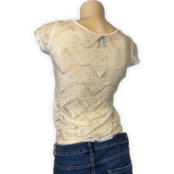 Off White Top Lace with Front Pocket • Size XSmall - Picture 3 of 9